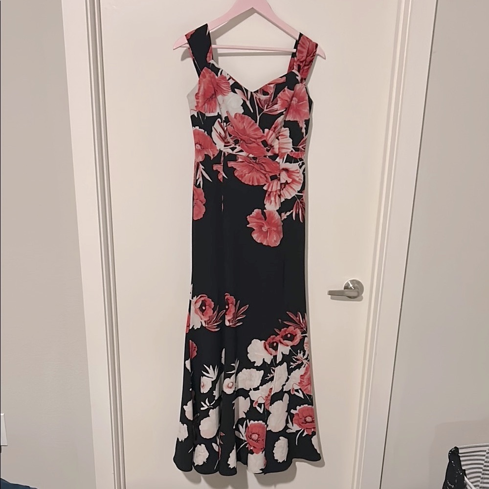 Eva Mendes Pink and White Sheath Maxi Dress Sweetheart Neckline